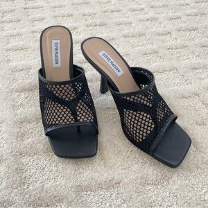 Steve Madden 👯‍♀️ Mesh/Thong Heel Size 8.5